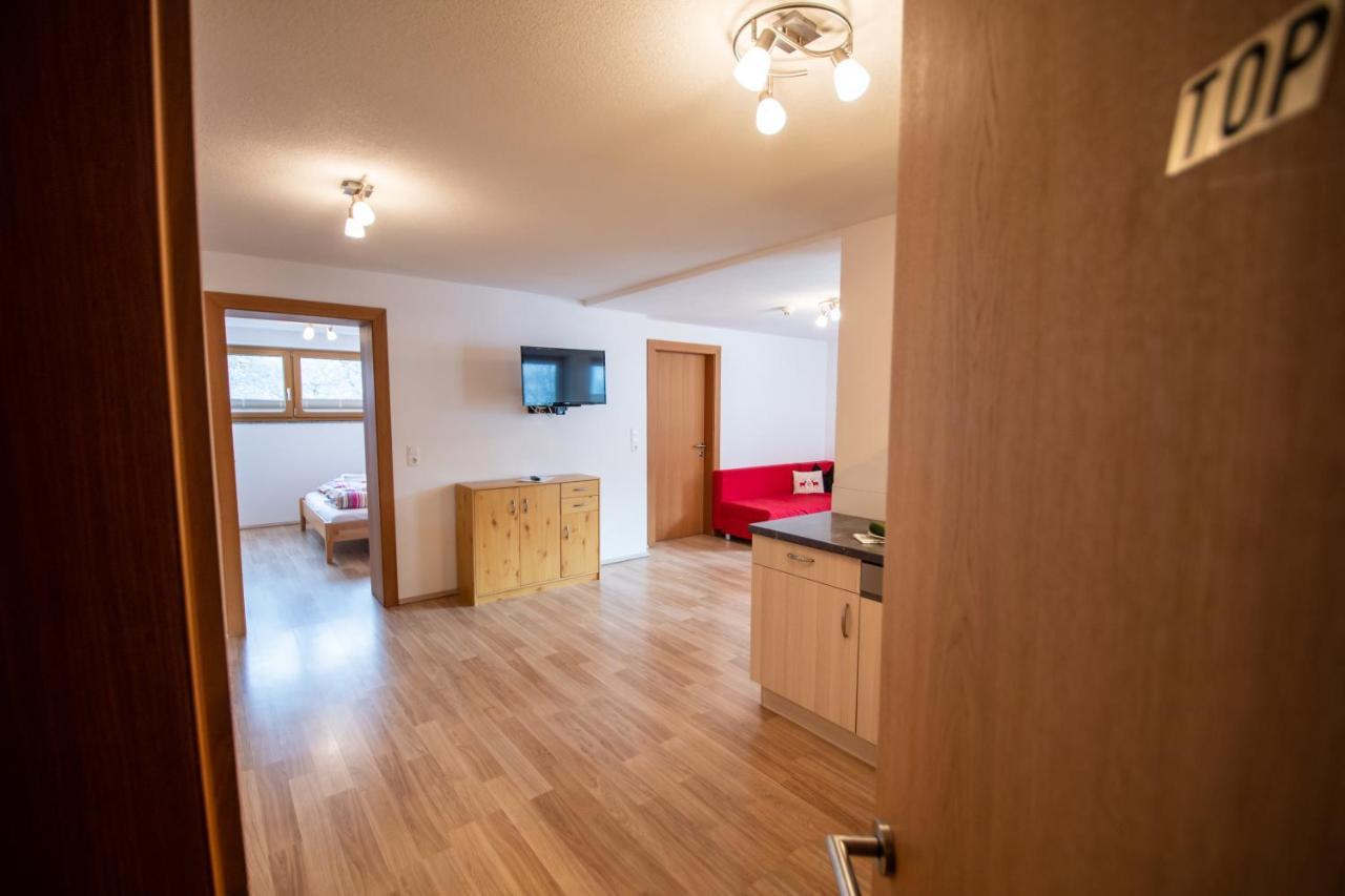 Haus Raggl Appartement Landeck Buitenkant foto